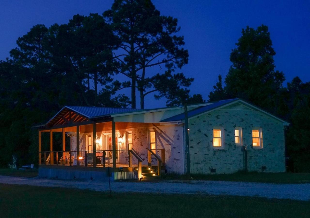 Carolyn'S Lighthouse Topsail Island Sneads Ferry 外观 照片